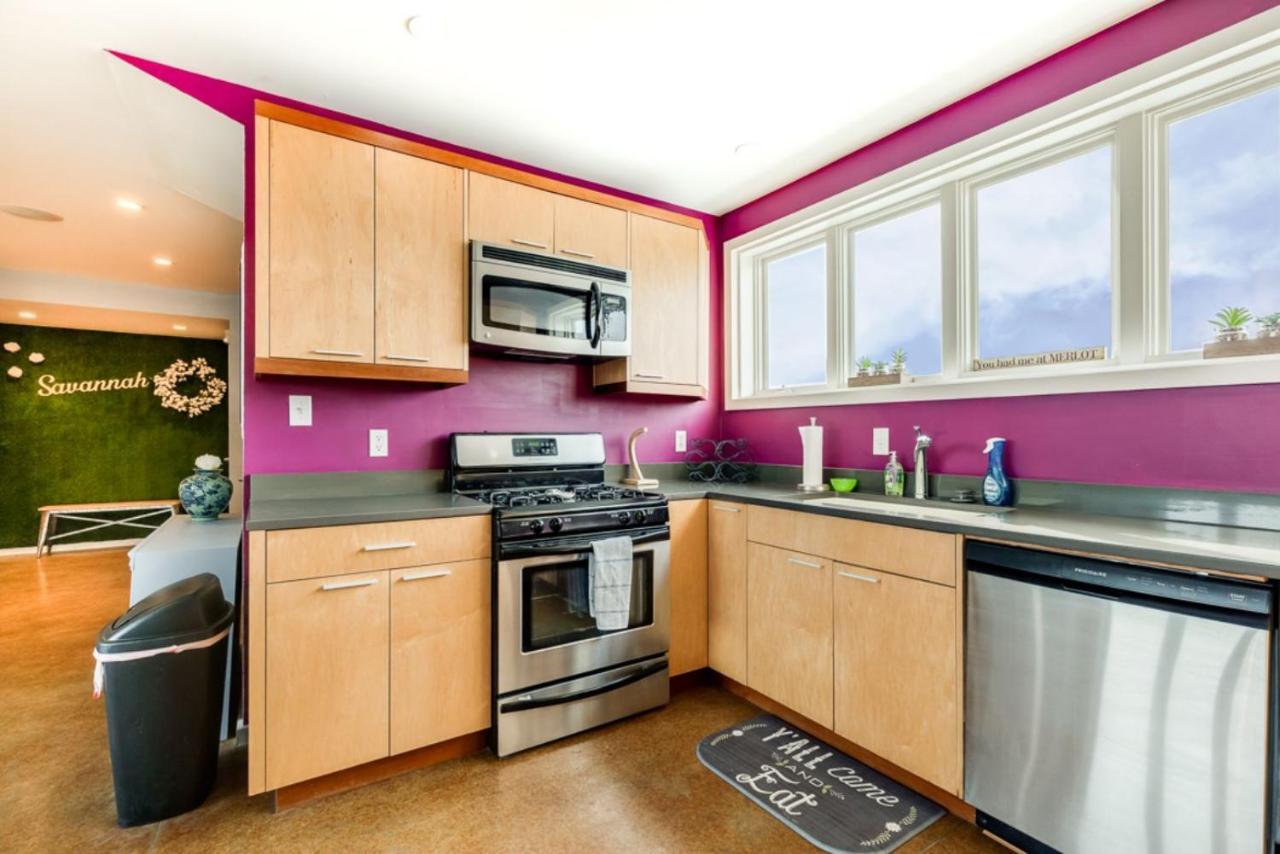 סוואנה Walk Score 90!!-Historic Downtown District-2 Blocks To Famous Forsyth Park- Huge Private Patio-Private Parking מראה חיצוני תמונה