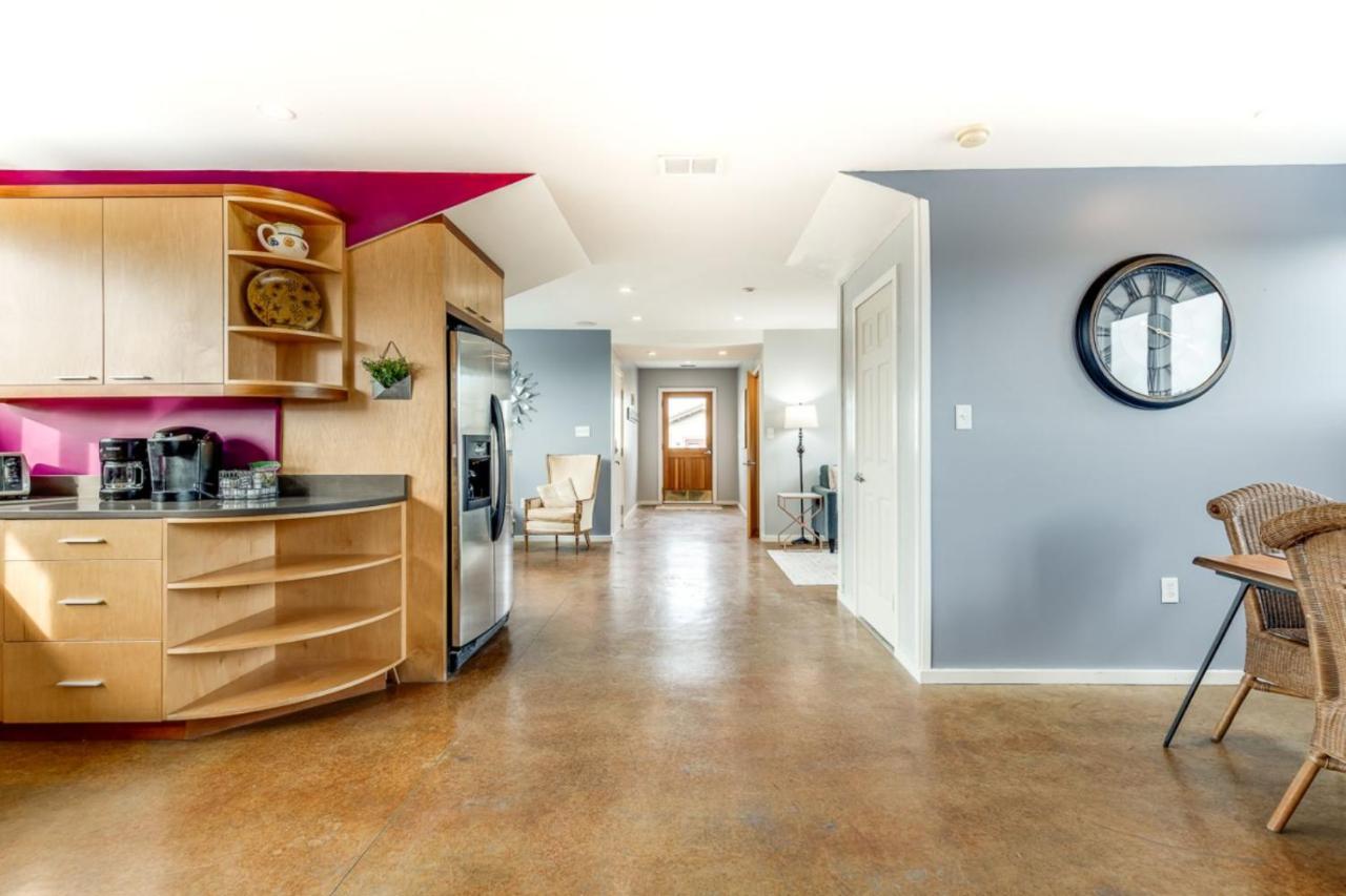 סוואנה Walk Score 90!!-Historic Downtown District-2 Blocks To Famous Forsyth Park- Huge Private Patio-Private Parking מראה חיצוני תמונה